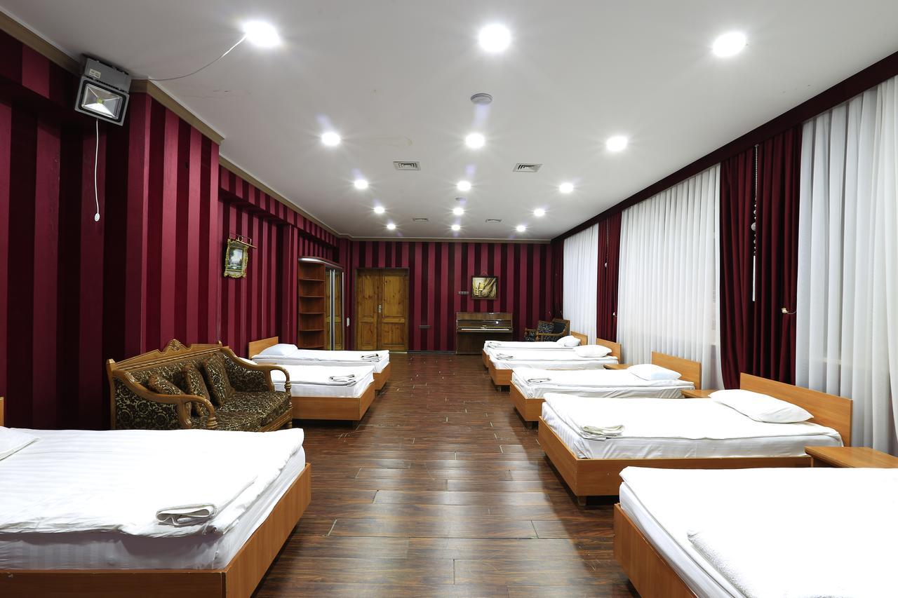 Hostel Raddus-Jss Ташкент Екстериор снимка